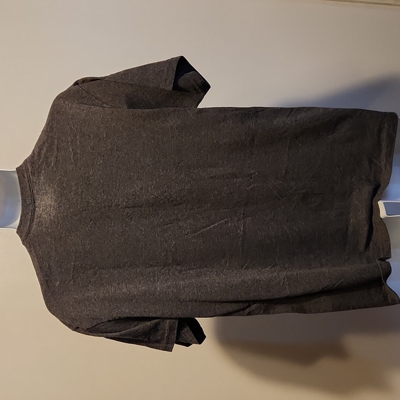 Angry birds cartoon art gray L tshirt - Picture 2 of 2